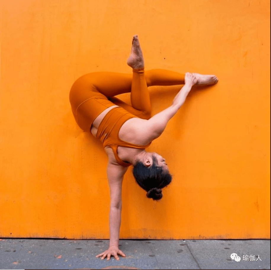 13个怪怪的动作,做过3个算你赢!_瑜伽