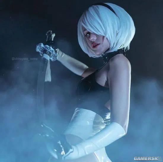 曝赛博朋克2077首次通关约37小时俄妹cos塞尔达公主美艳公主送上大师