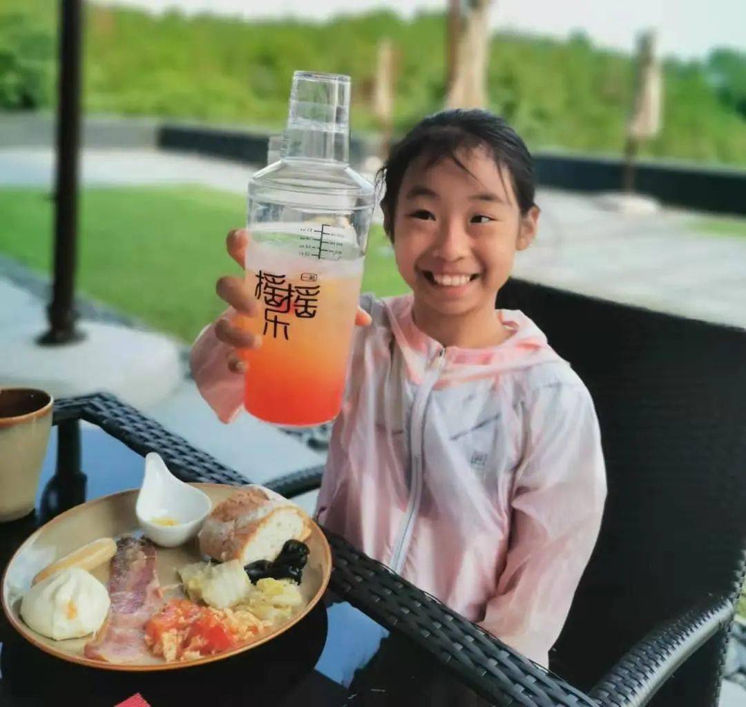 指导老师 孔静力学小学五(2)班 费逸凡青菜诞生记这些都是我的"小名"