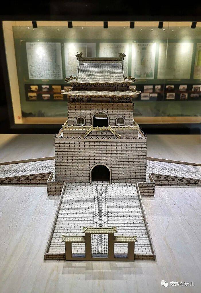 而且展现的都是盛世原状的样子最重要的建筑 都以模型形式呈现中轴线