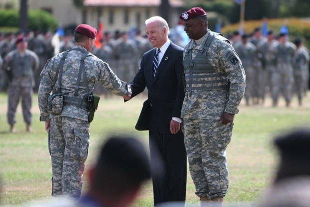 拜登提名首位非裔国防部长:曾是伊拉克战场上的"隐形将军"