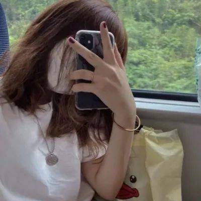 女生头像巧克萌