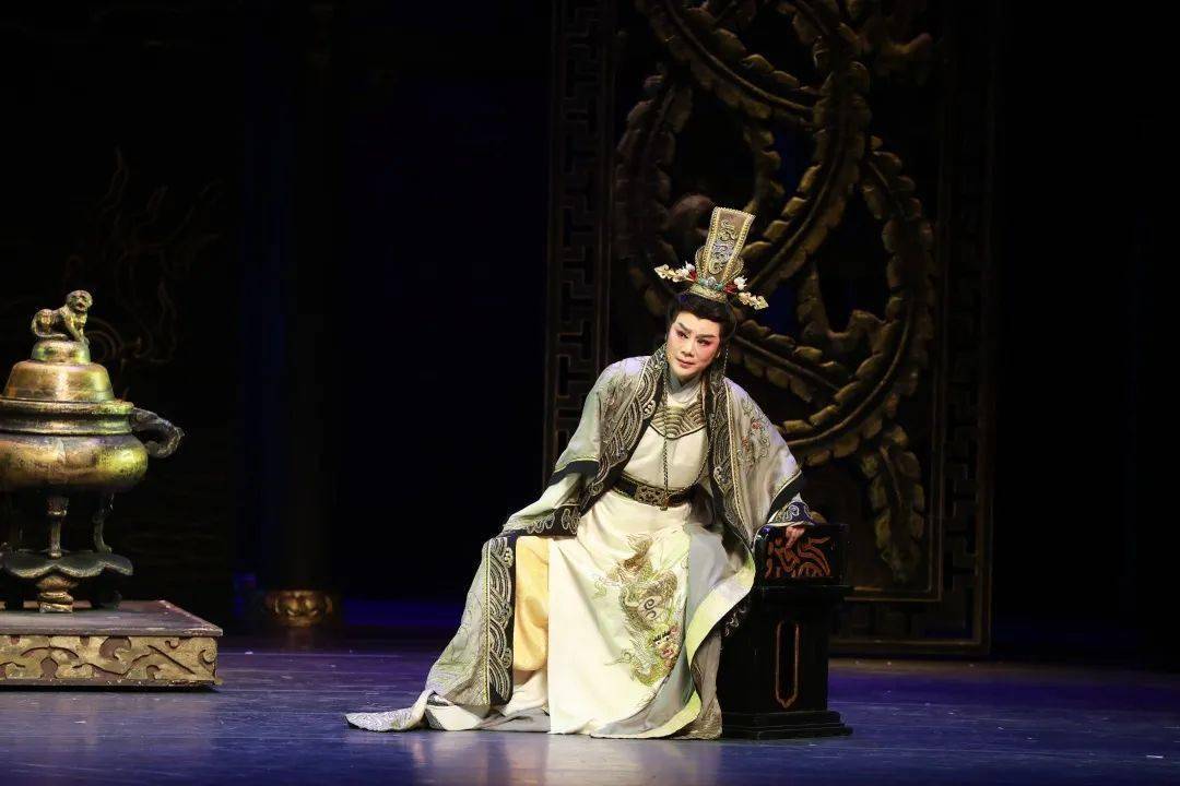 越聚黄金一代钱惠丽每一次登台都是第一次