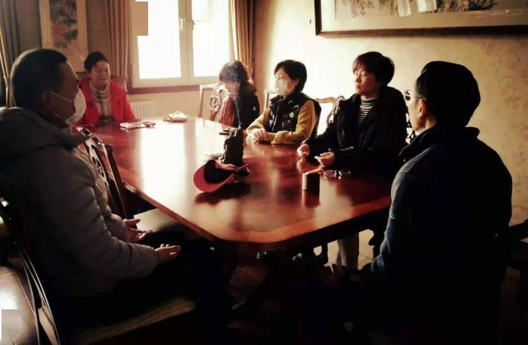 瑞麒和生活禅修被道友们遇见难得一见的阳光成都的冬天行走进行时