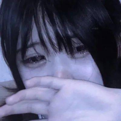 伤透了心的人,不会再幼稚了.