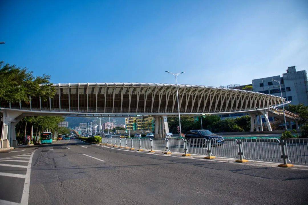 高颜值再度来袭罗湖这批天桥怎一个美字了得