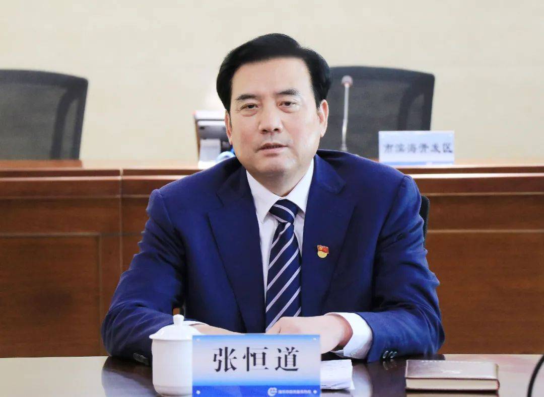 张恒道现场接听12345政务服务热线