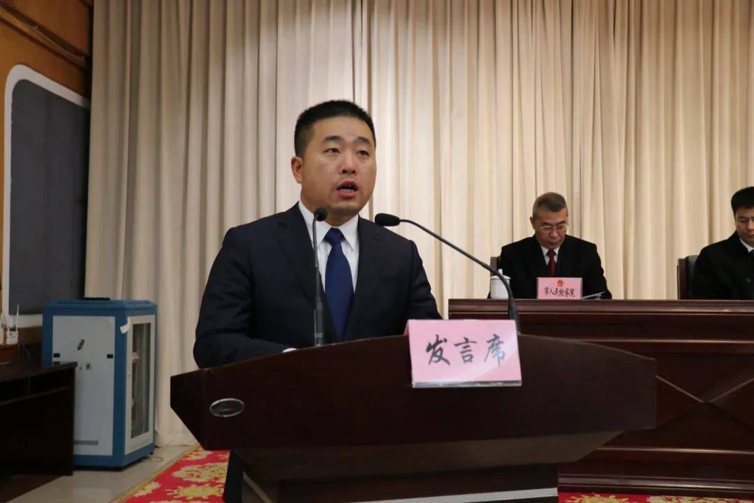 决定免去曾爱慧的瑞安市科学技术局局长职务;决定任命王文光为瑞安市