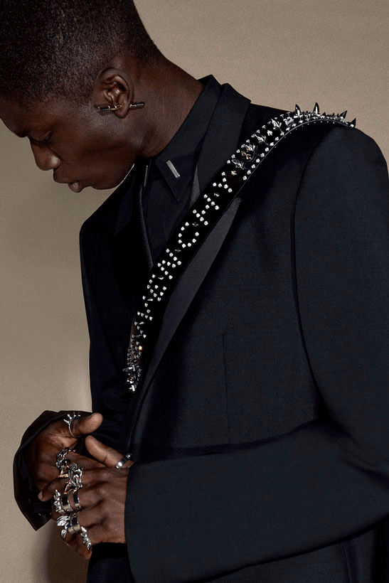 matthewmwilliams首秀公布可能givenchy真的要苏醒了