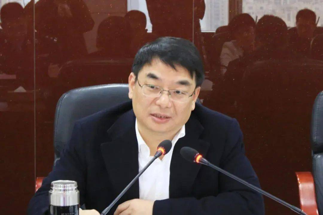 于新凡主持召开市扫黑除恶专项斗争领导小组会议