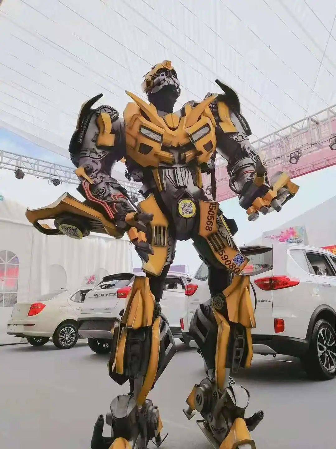 看变形金刚,吃蛋糕,抽大奖.这活动也太high了吧