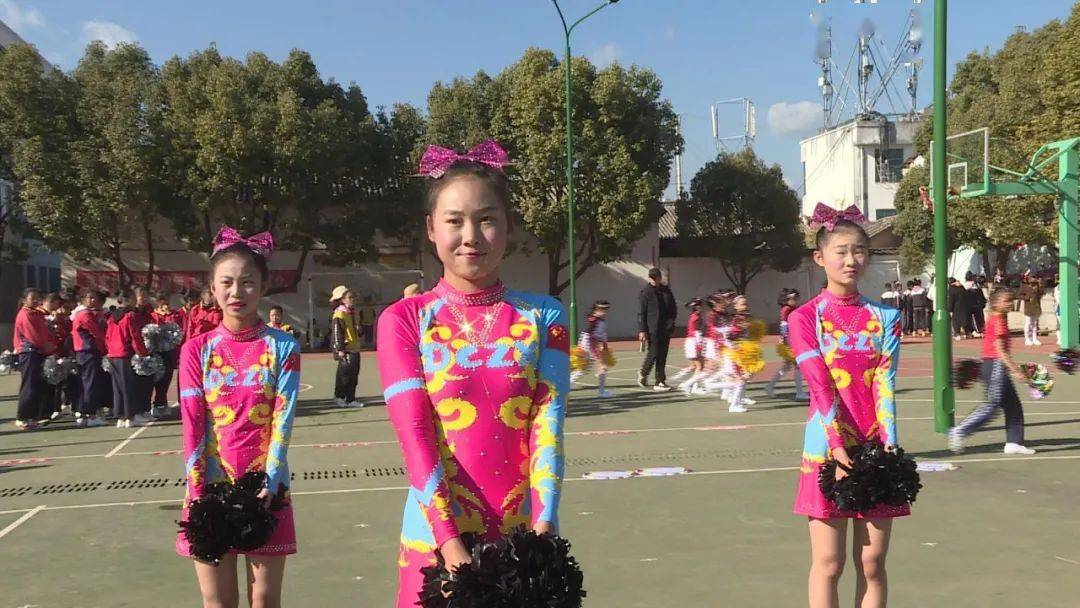 巍山这所中学将代表大理州参加省级啦啦操决赛!