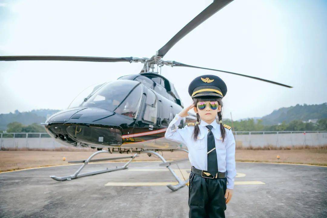 冲上云霄之小小飞行员珠三角终于也迎来飞行体验营