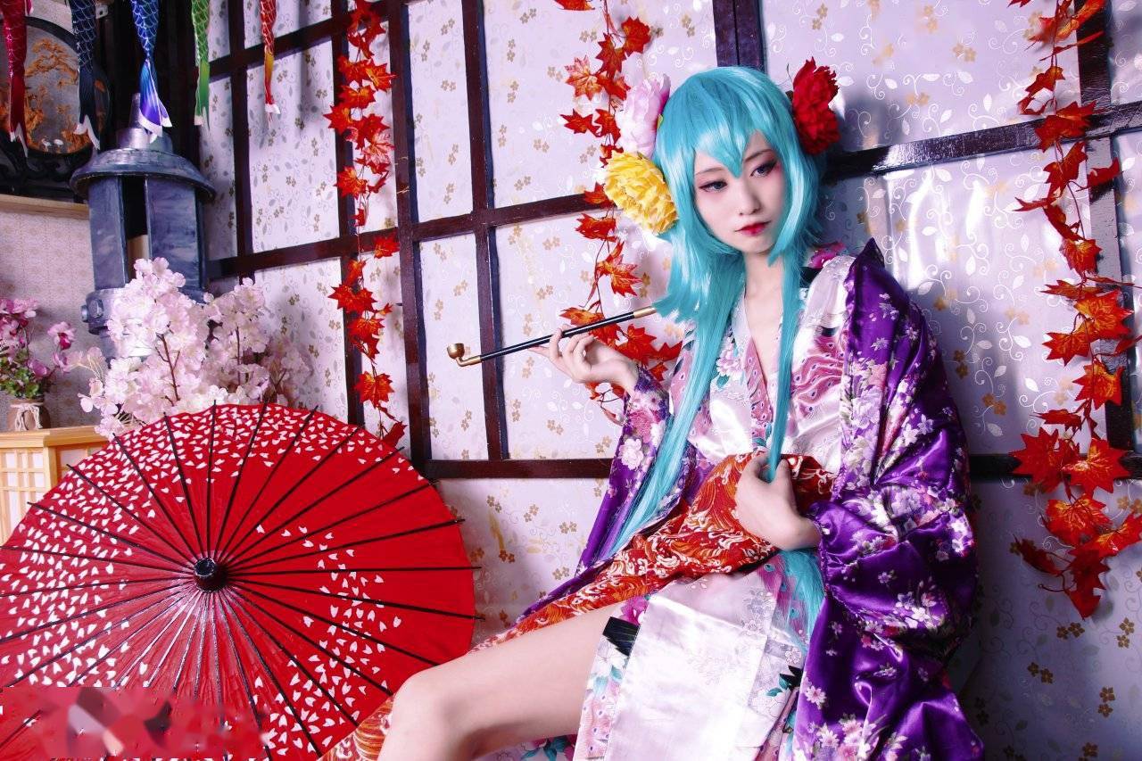 vocaloid初音未来镜音铃雨梦楼 cosplay