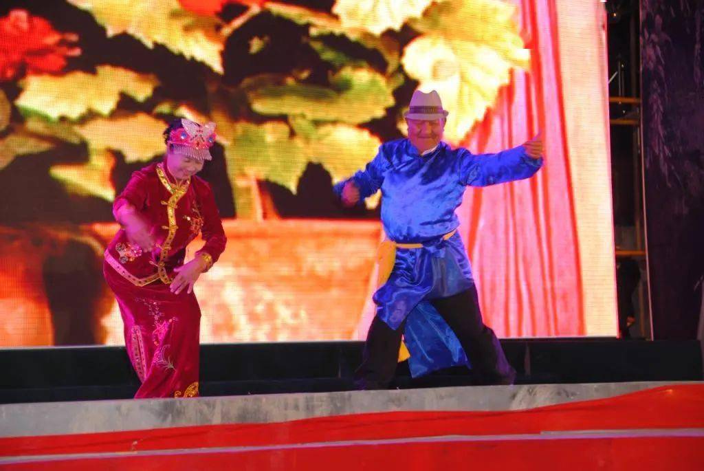 民族艺术锡伯族贝伦舞