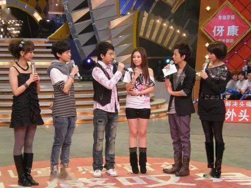 第一,湖南台投资,以吉林卫视为平台,做了一个叫《超级乐八点》的综艺