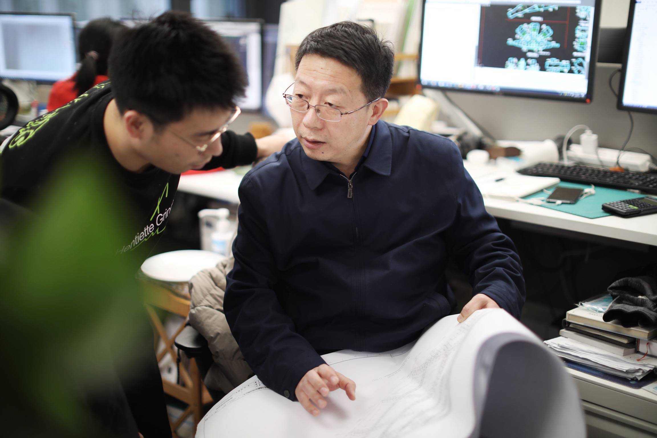 北京建院总工程师朱忠义为20余项大型工程做骨架