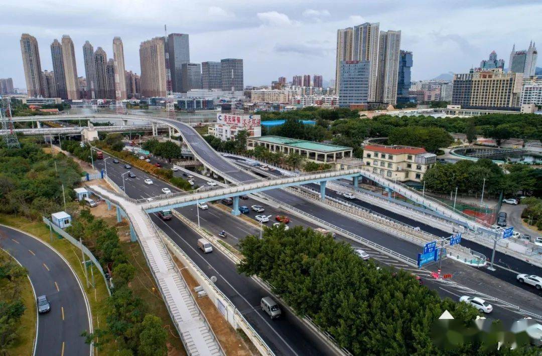 泉州市区江滨北路3座天桥明年春节前投用