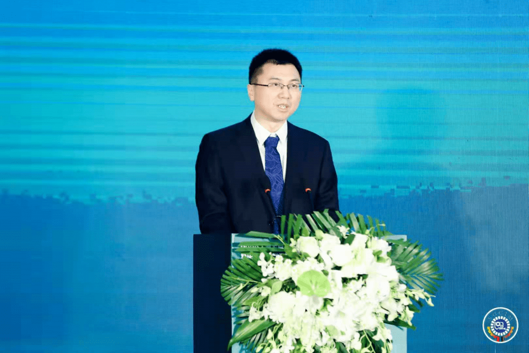 员王少朋,北京市顺义区区委常委,副区长徐晓俊分别在本次峰会上致辞