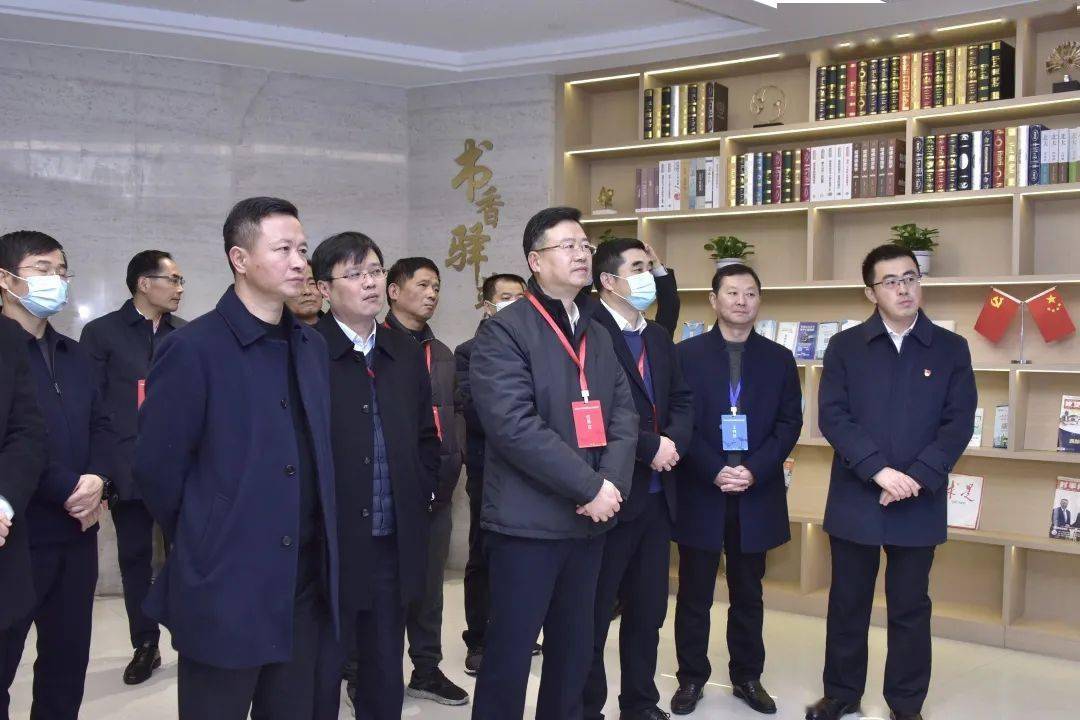 上午,由省美丽城镇办常务副主任,省建设厅副厅长张奕,全省各地市,县