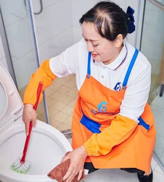 客户选择保洁大姐,一般都会考量哪些?_服务人员