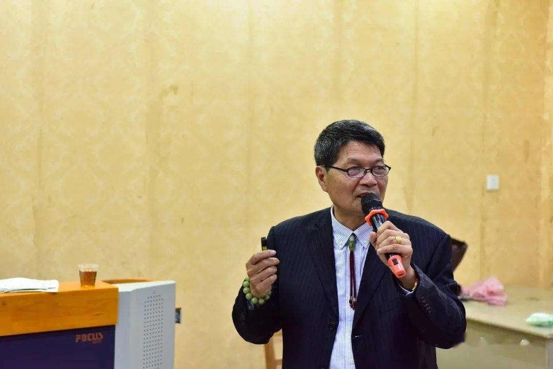 同济大学教授到漳浦一中开设讲座