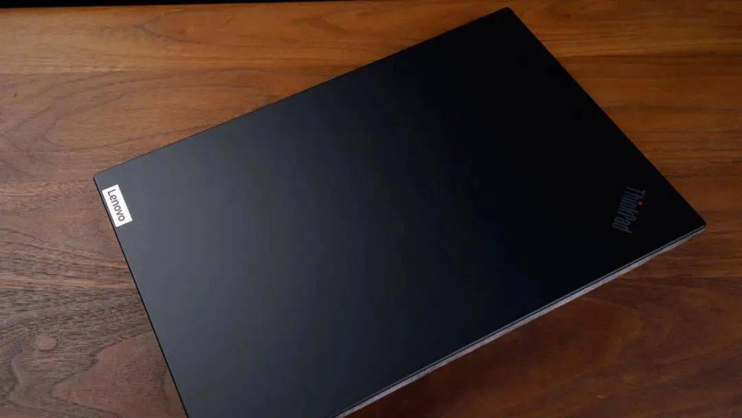 专业创意图形工作站——thinkpad p15v开箱及评测
