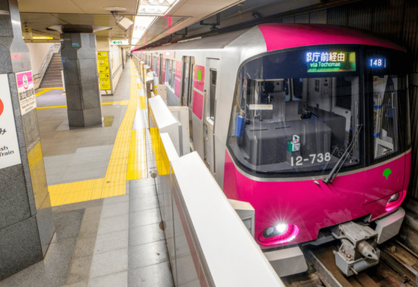 东京都26日宣布,从27日起,都营地铁大江户线将恢复正常运行