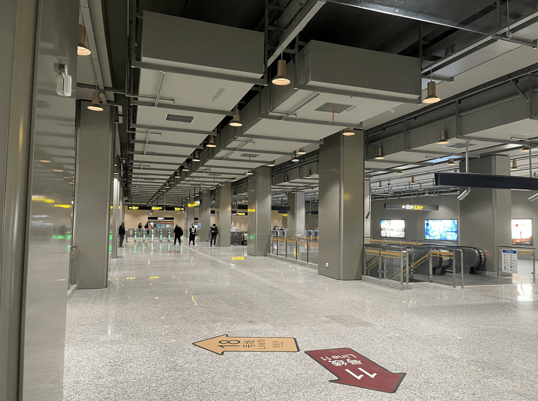 换乘便捷,全程仅需16-20分钟!上海地铁两条新线今早开通,尝鲜体验