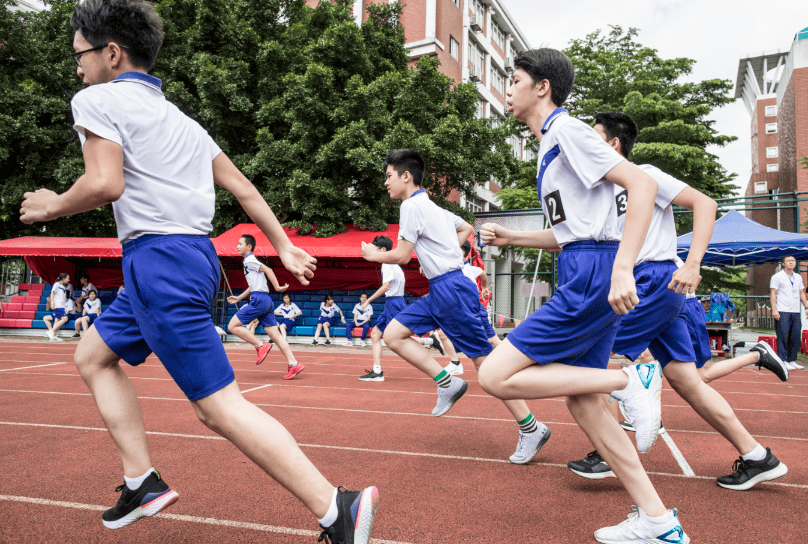 定了2020年秋季入学的高中生学业水平考试要考体育等科目