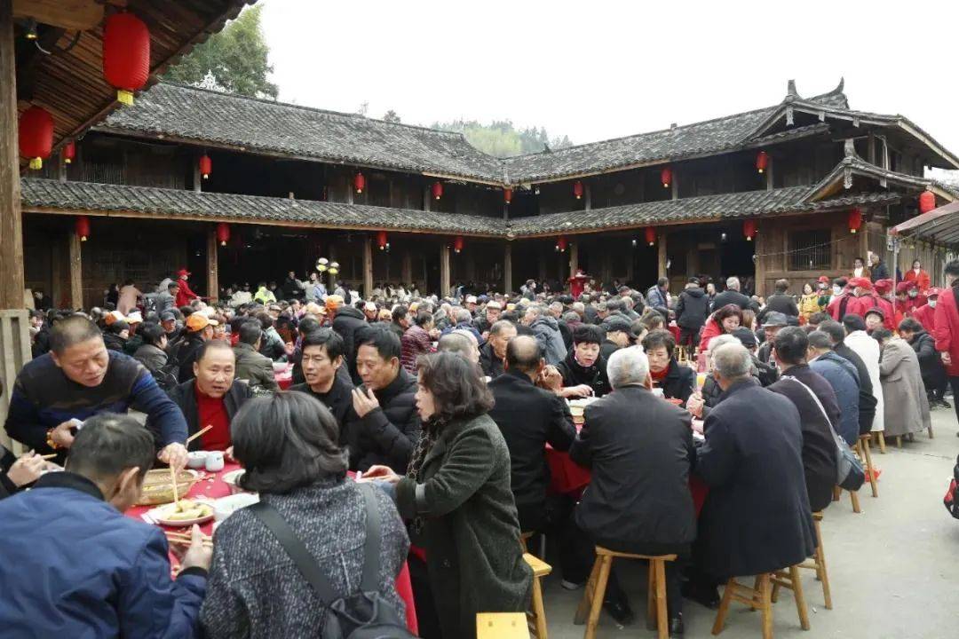 游江南秀美古镇品天下第一福宴泰顺百家宴旅游嘉年华活动精彩纷呈