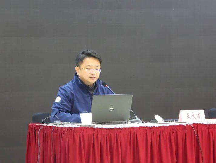 第二课抑尘工作指导专家周鑫以大兴区扬尘治理具体工作为切入点,对