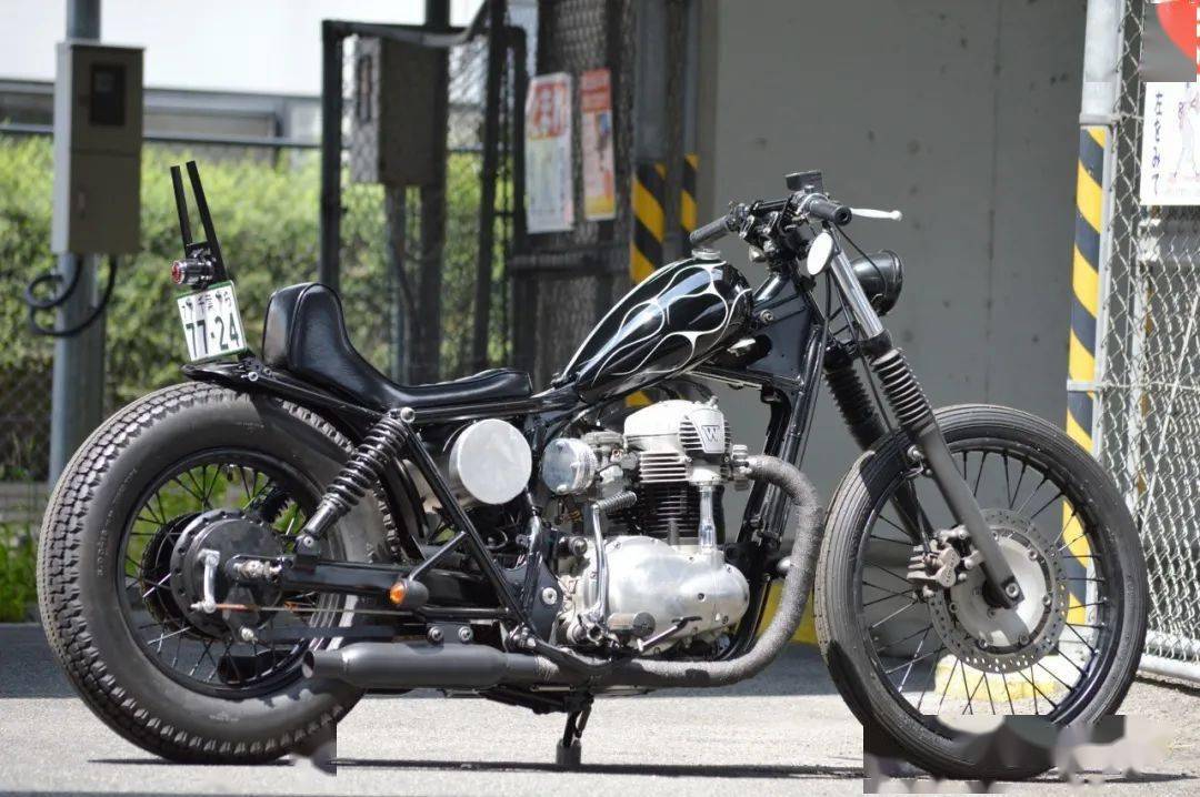 日式kawasakiw400bobber每日一车