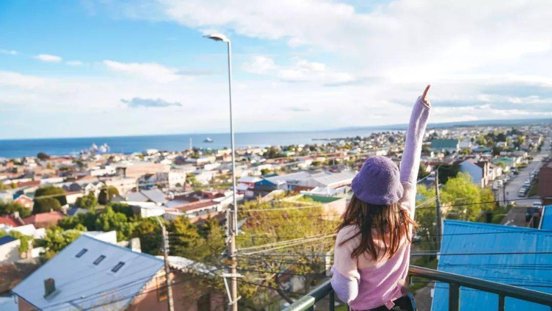 90后情侣辞职旅行400天旅居12国,这就是现实版"神雕侠侣"!_生活