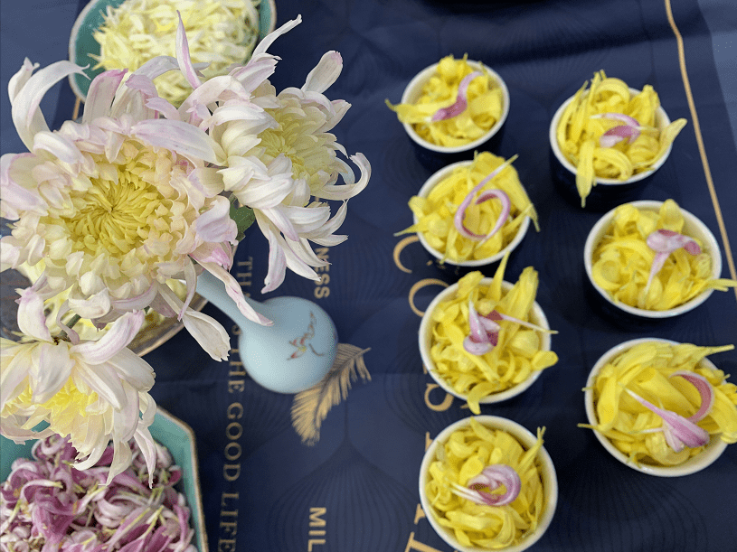 杨福喜‖去蒋慧茵家吃菊花(我们/散文)_小榄