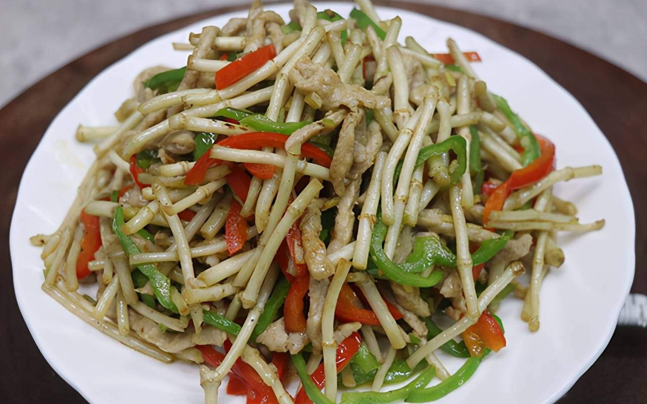 鱼腥草别凉拌试试这样做脆嫩爽口营养清淡农家人都爱吃