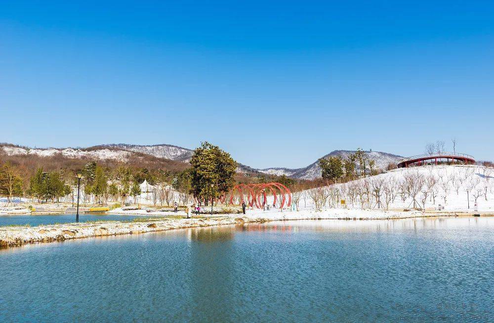雪后初霁象山湖公园