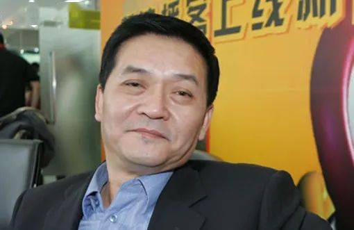 公开资料显示,张海潮曾长期在央视工作,拥有丰富的节目制作和电视媒介