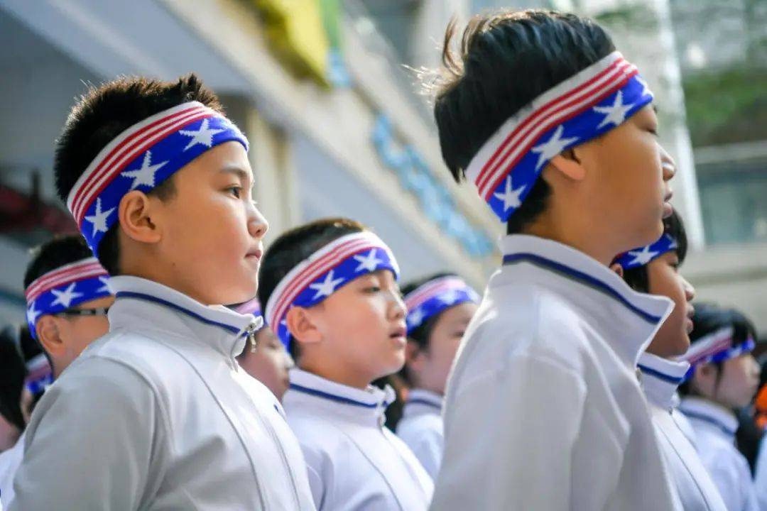 做阳光少年沙面小学师生朝气蓬勃迎接新年