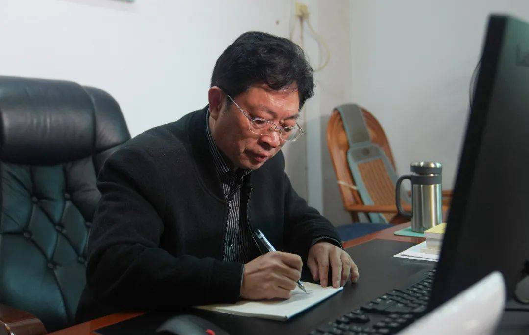 严抓管理,打造优质教育2011年至2019年,任建宁一中校长.