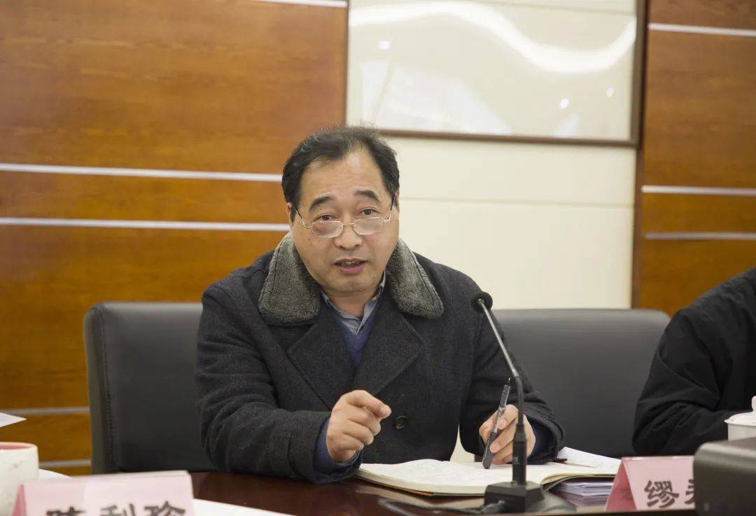 市商务局召开党组(扩大)会暨中心组学习会_工作