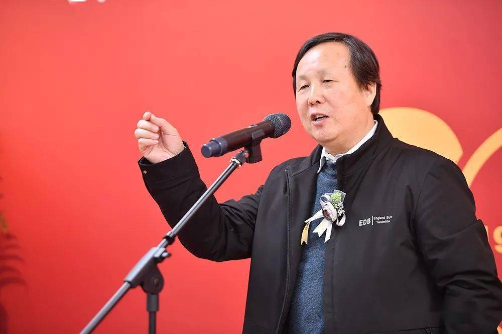 2021年倪文东新年电子台历及书法新作