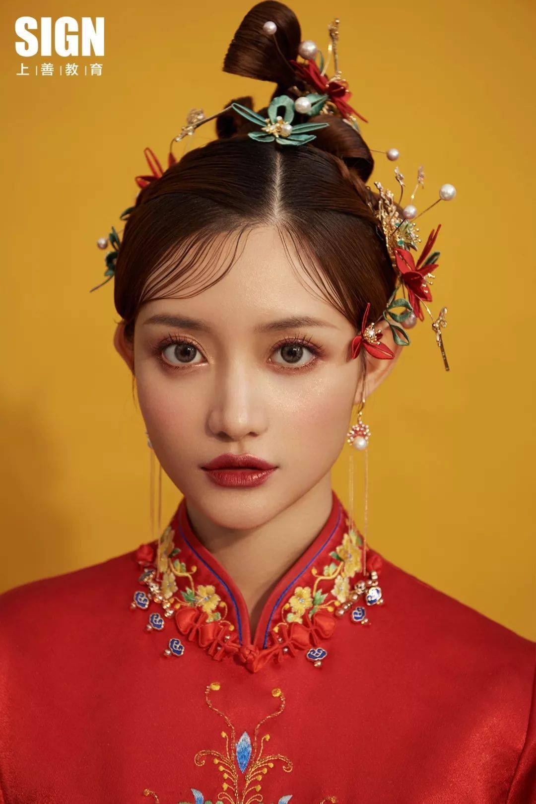 新中式造型精致华丽,东方的吉祥之美_手机搜狐网