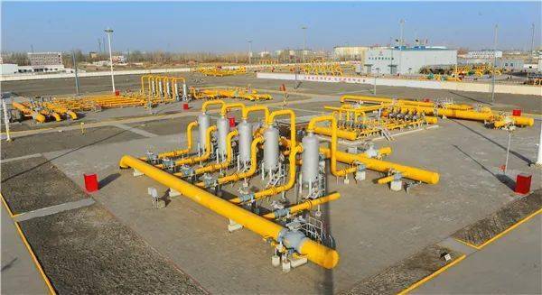 目前,西气东输集气站承担着油田85%以上的天然气计量,外输任务,被喻为