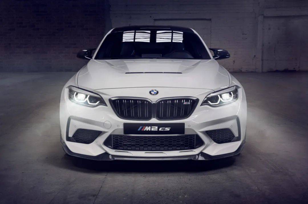 宝马m2 cs最新美图欣赏,限量就是香!_手机搜狐网