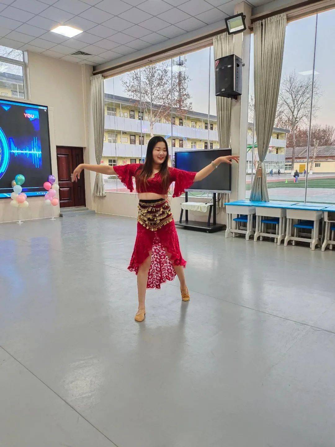 "巧手组合"——马丹丹,张蕾老师上场了.