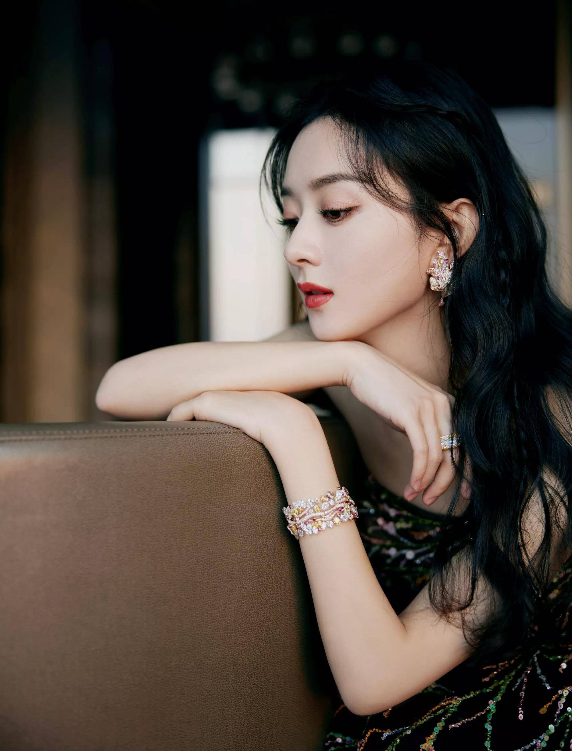 实力派女星赵丽颖写真合集高颜值高演技