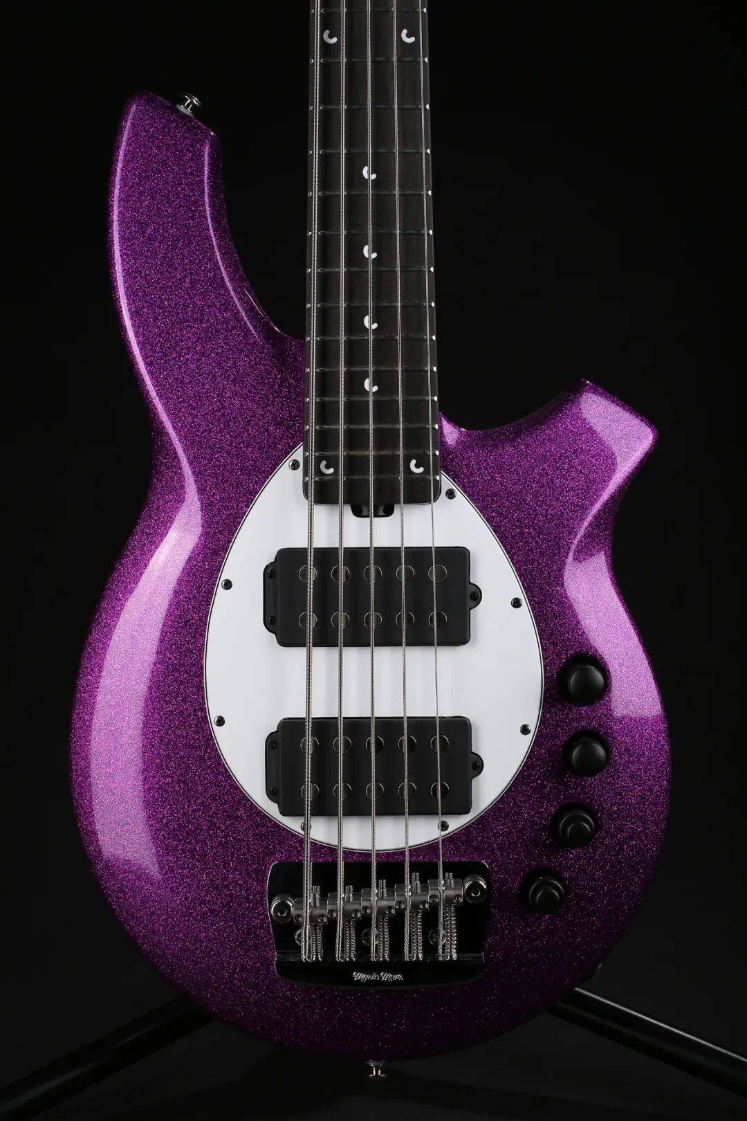 前卫全能丨music man bongo 系列贝斯