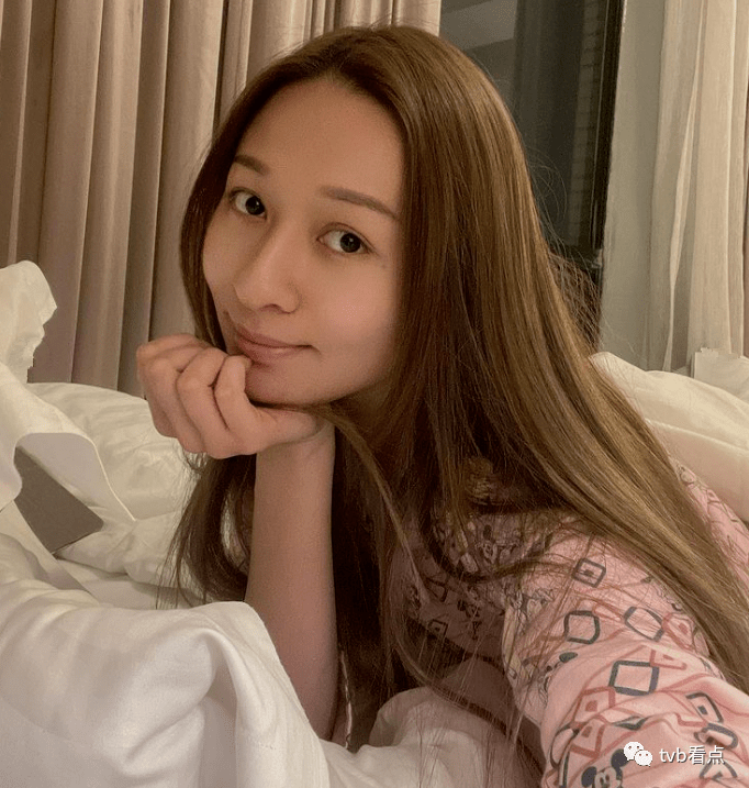 26岁女儿身高1米8五官精致60岁男星林俊贤20岁儿子却没老爸帅