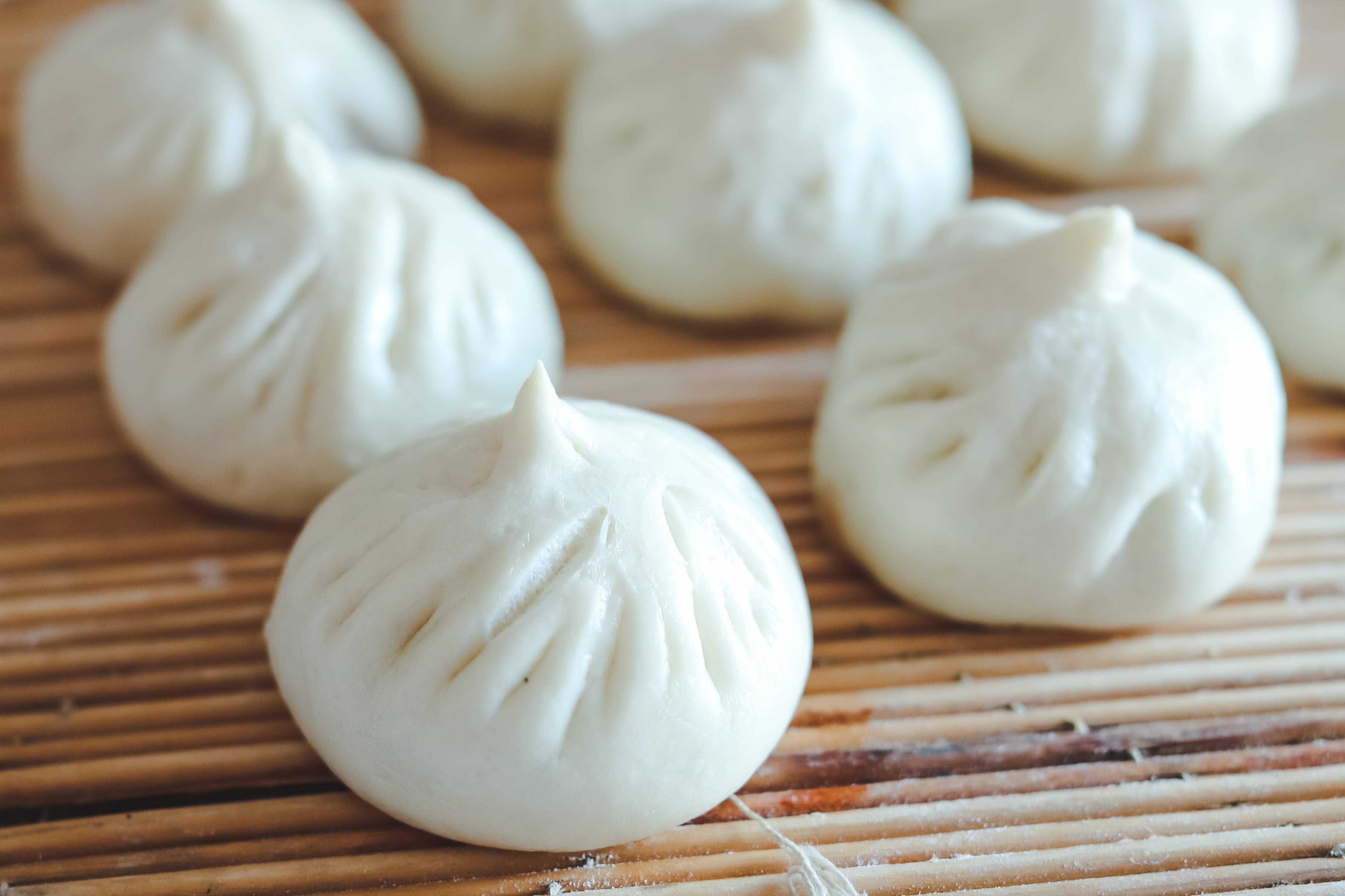 鲜肉包和菜肉包的制作方法有窍门,松软有弹性,一点儿也不回缩_包子